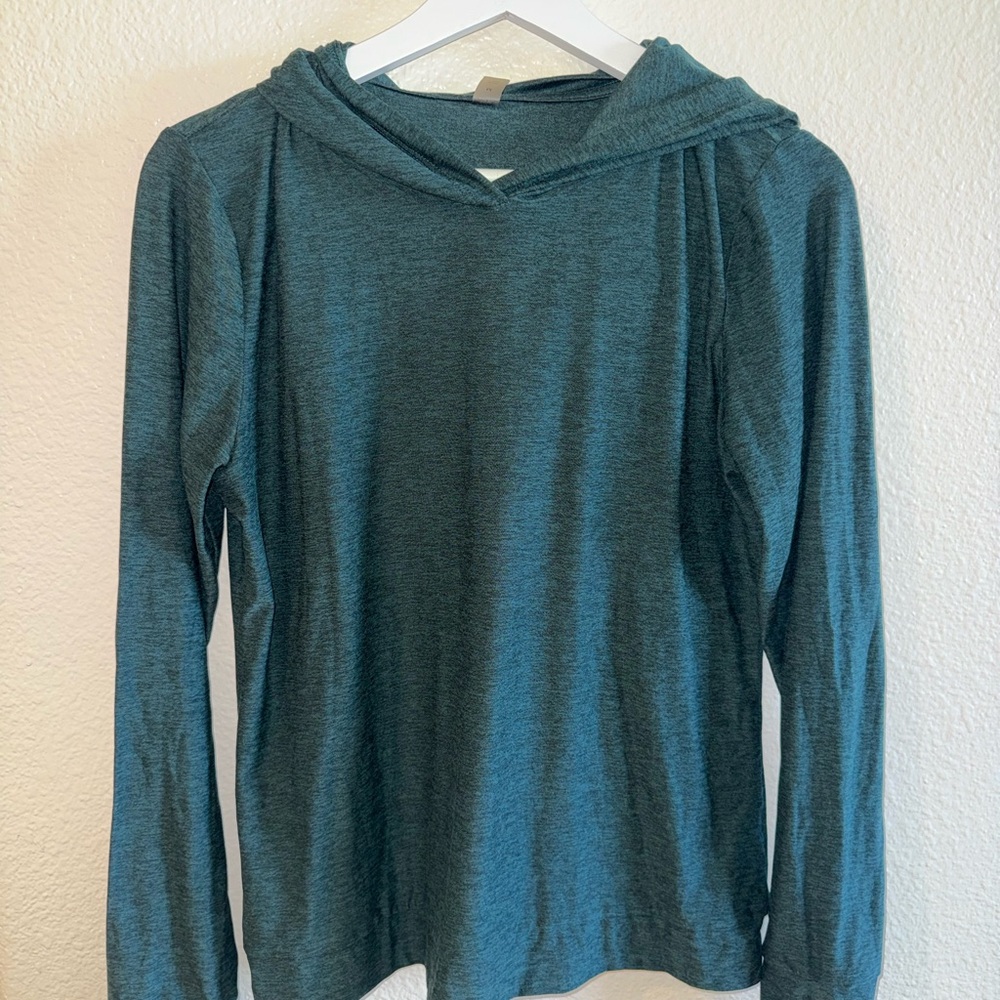 Beyond Yoga Thin Cozy Hoodie